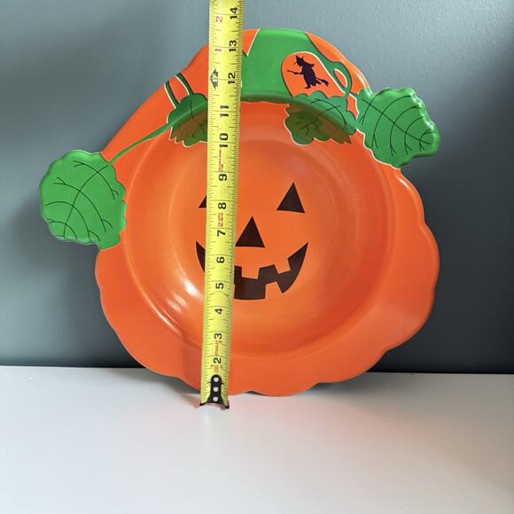 Vintage Halloween Jack-O’-Lantern 80s Large Ullman Molded Plastic Pumpkin Bowl - Picture 4 of 12